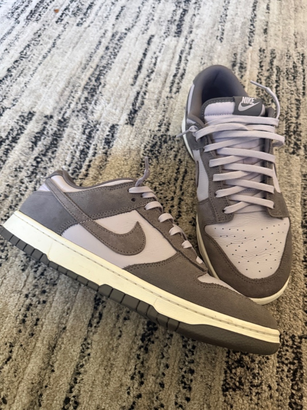 Mens nike dunks size 12.5 in a grey and light purple colorway